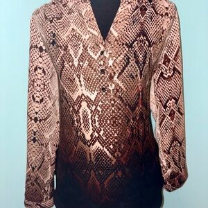 🐍Zac and Rachel Ombré, Snake Print Blouse